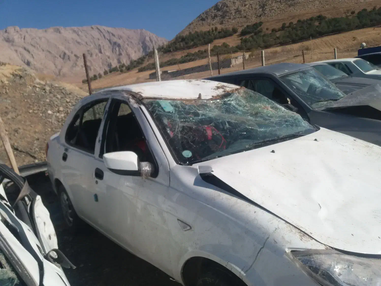 سایناS تصادفی ۴۰۱|خودرو سواری و وانت|هرسین, |دیوار