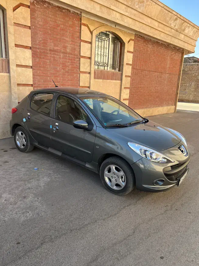 ۲۰۷ پاناروما مدل ۱۴۰۲ کم کار|خودرو سواری و وانت|نیشابور, ۲۲ بهمن|دیوار