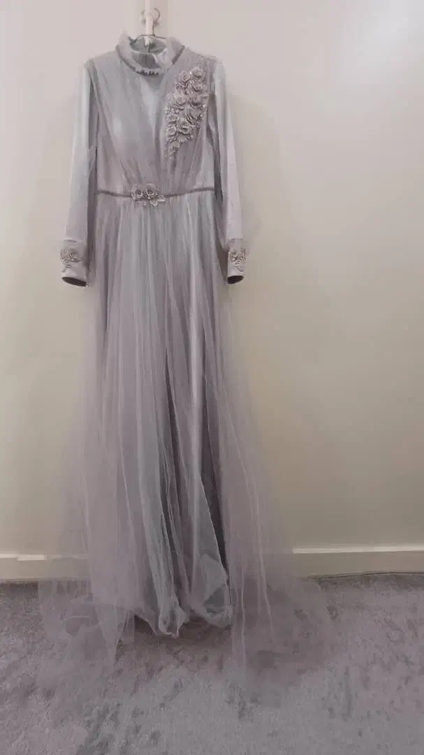 لباس مجلسی|لباس|گتوند, |دیوار