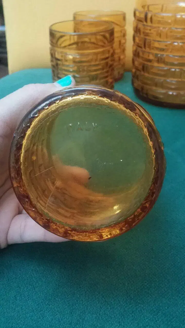 پارچ و لیوان ایتالیایی|کلکسیون اشیاء عتیقه|کیش, |دیوار