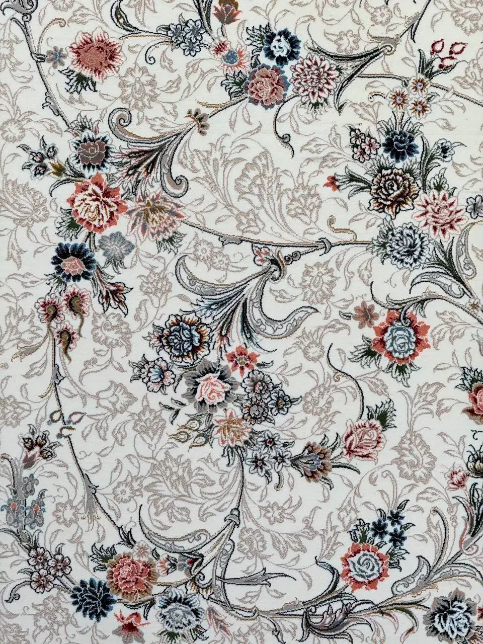 زیبایی منزلتان را با این فرش ۱۲۰۰شانه کامل کنید|فرش|مهاباد (آذربایجان غربی), |دیوار