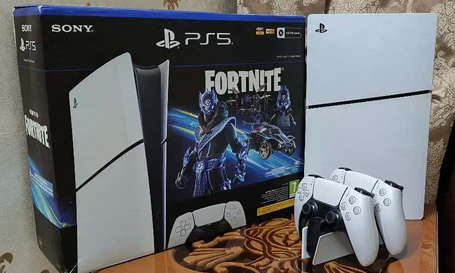 PS5 اسلیم در حد نو|کنسول، بازی ویدئویی و آنلاین|اصفهان, ملک‌شهر|دیوار