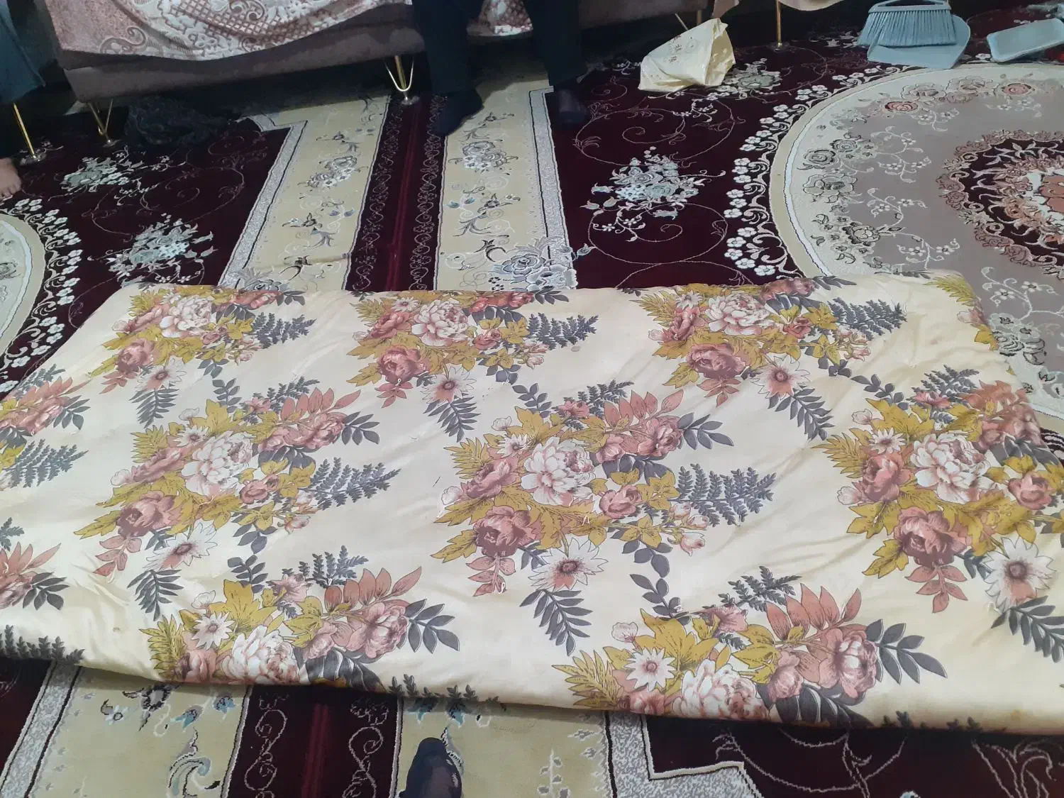 تشک یک نفره|تشک تختخواب|مرودشت, ثبت احوال|دیوار