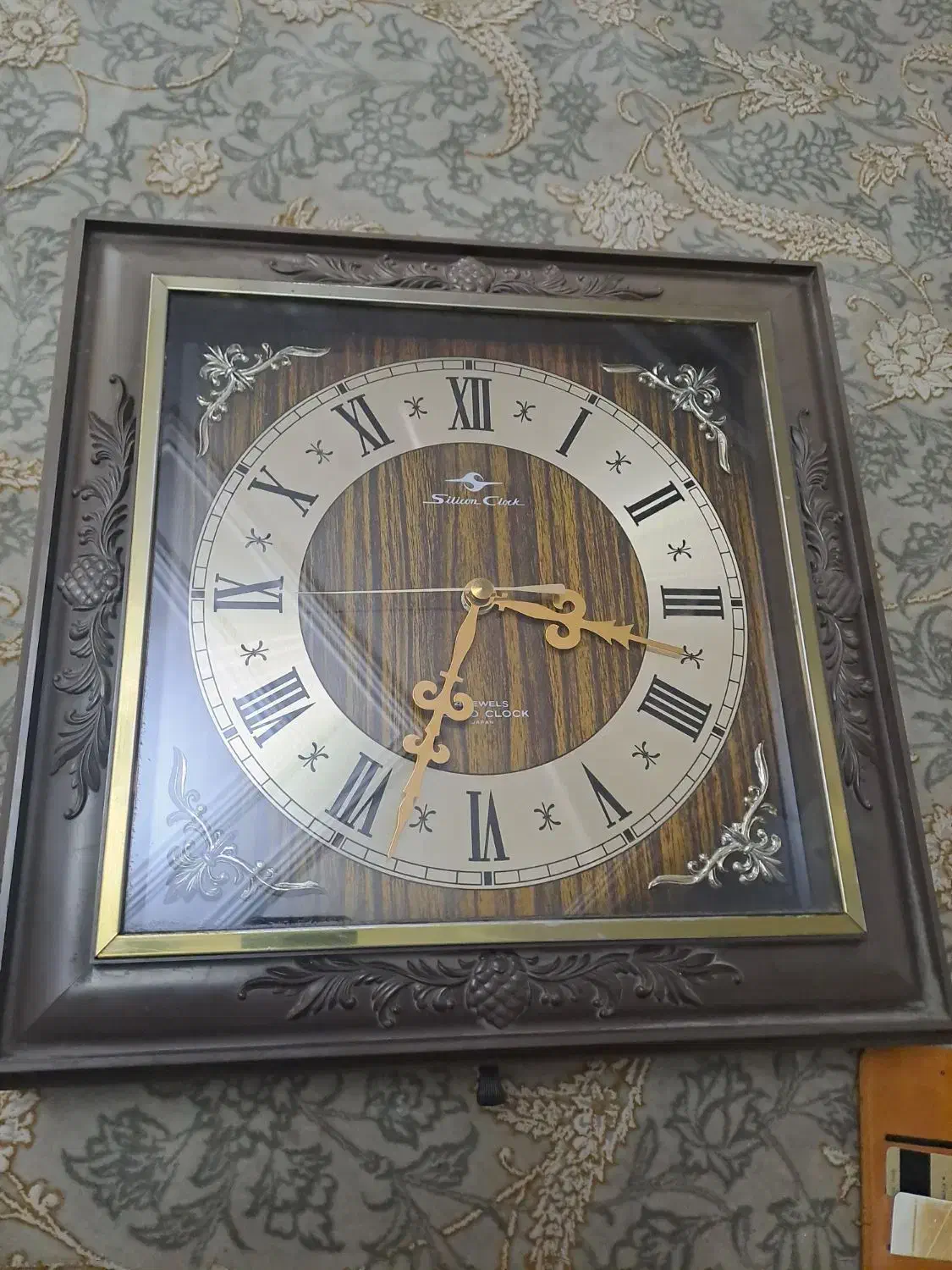 ساعت دیواری قدیمی|کلکسیون اشیاء عتیقه|رباط‌کریم, الارد|دیوار