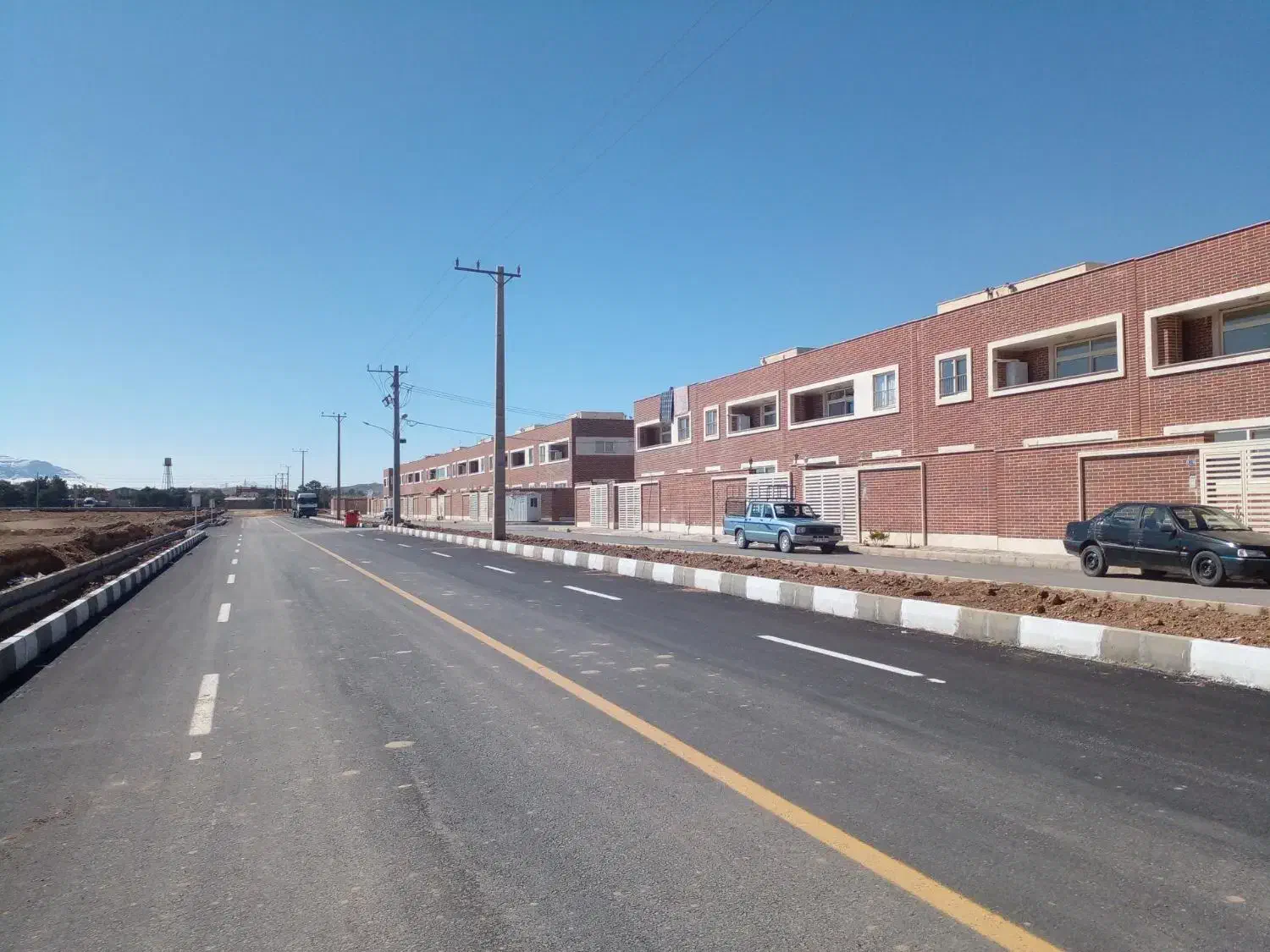 خانه ویلایی کلنگی بدهید، ویلایی صفر دو طبقه بگیرید|فروش خانه و ویلا|شاهینشهر, شهرک امید|دیوار