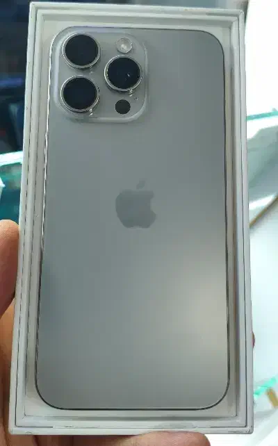 15pro|موبایل|فیروزآباد (فارس), |دیوار