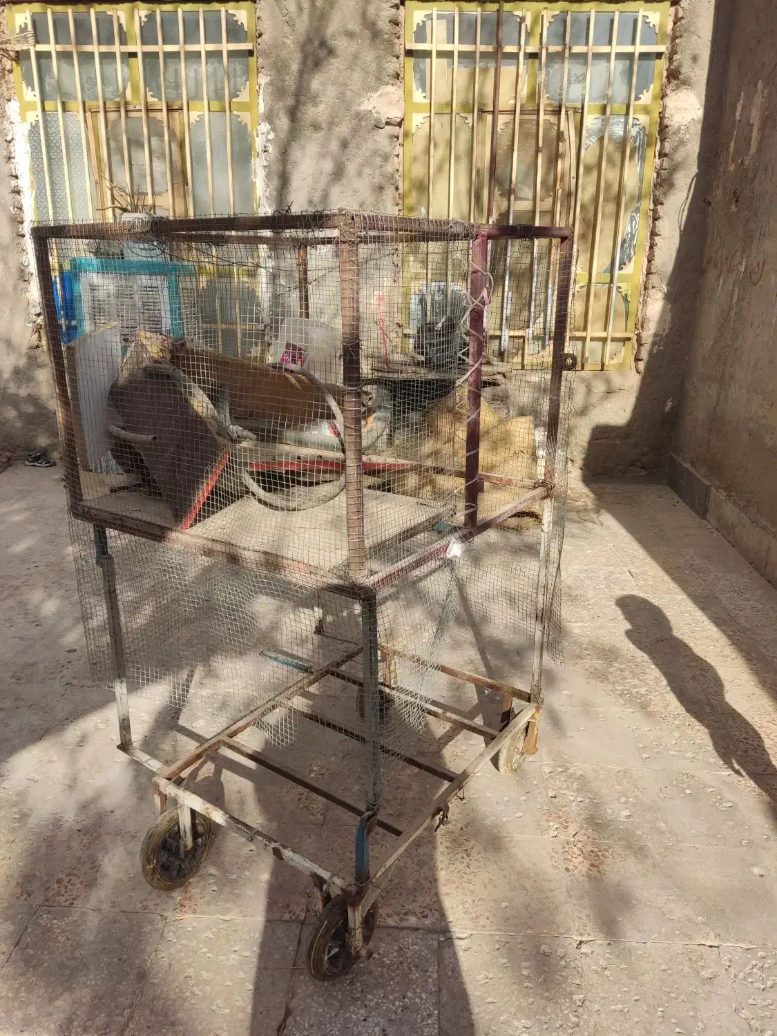 گاری چهار چرخ|ابزارآلات|خاش, |دیوار