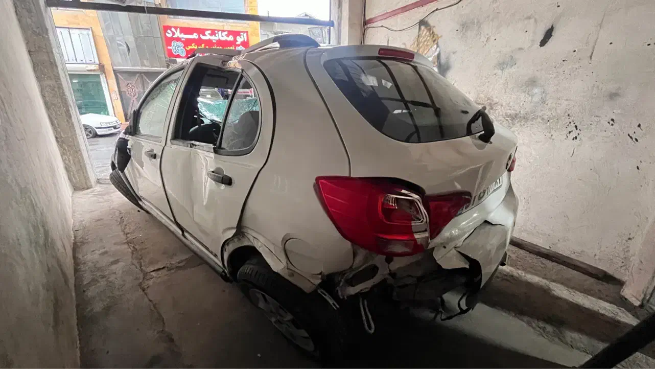 کوییکR 1402 تصادفی|خودرو سواری و وانت|چالوس, |دیوار