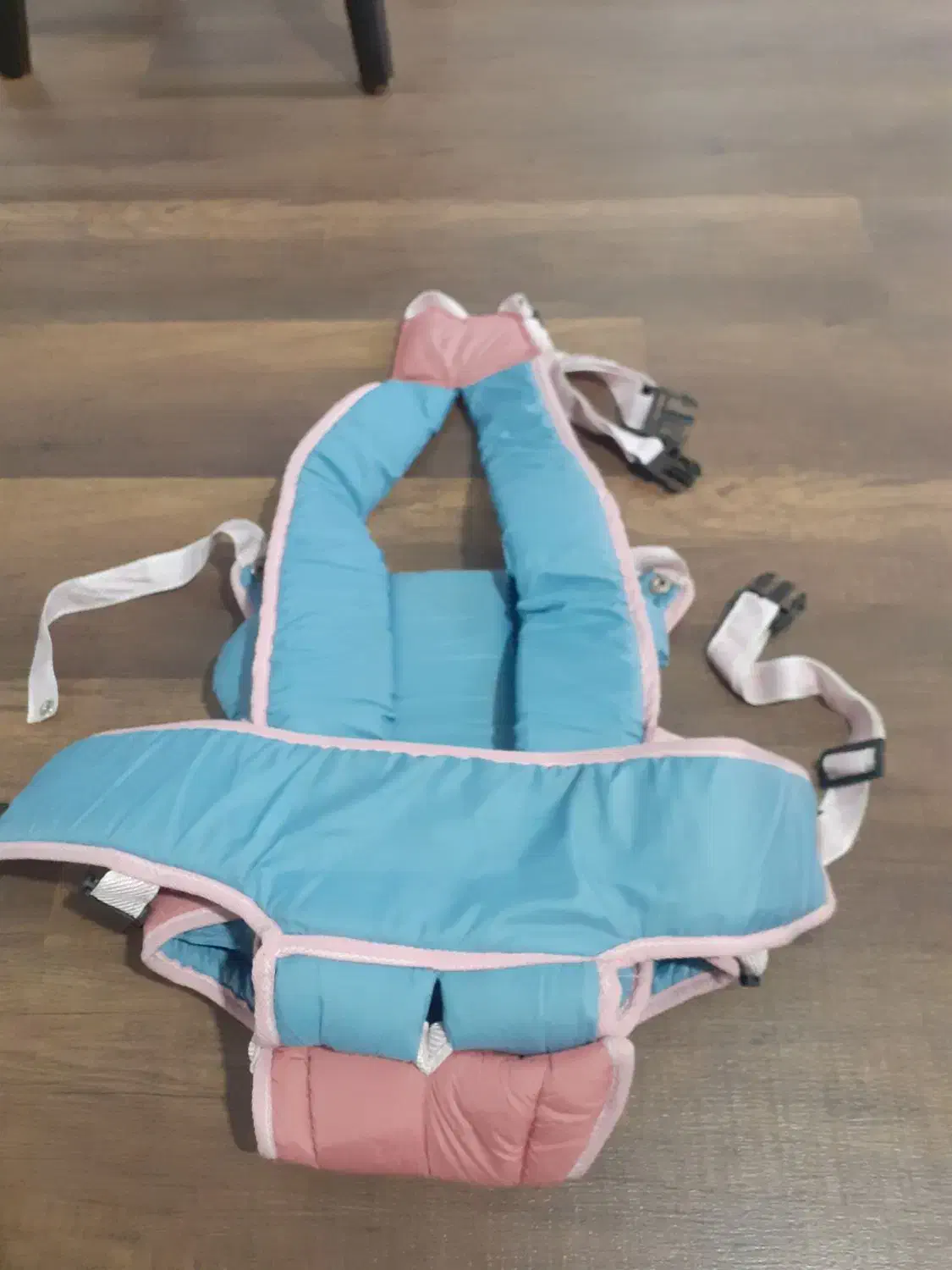 آغوشگیر نوزاد درحدنو  تمیز|اسباب و اثاث بچه|خرمدره, |دیوار