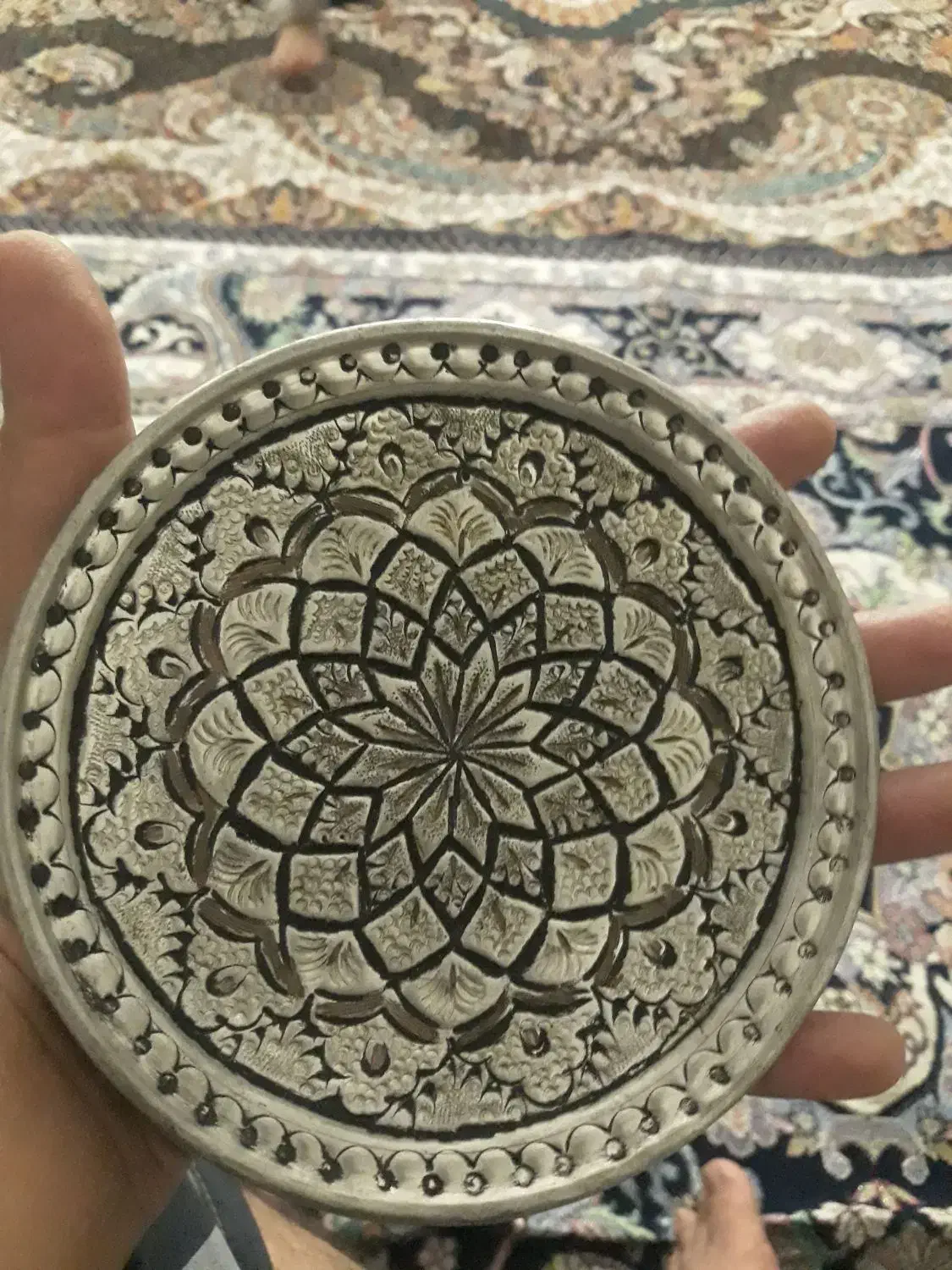 سینی قلم زنی|کلکسیون اشیاء عتیقه|رباطکریم, نصیرشهر|دیوار