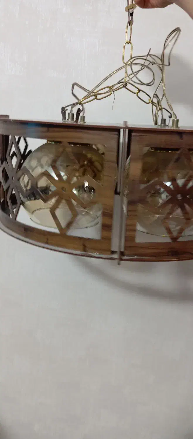 لوستر چوبی|لوستر و چراغ آویز|رباط‌کریم, نصیرشهر|دیوار