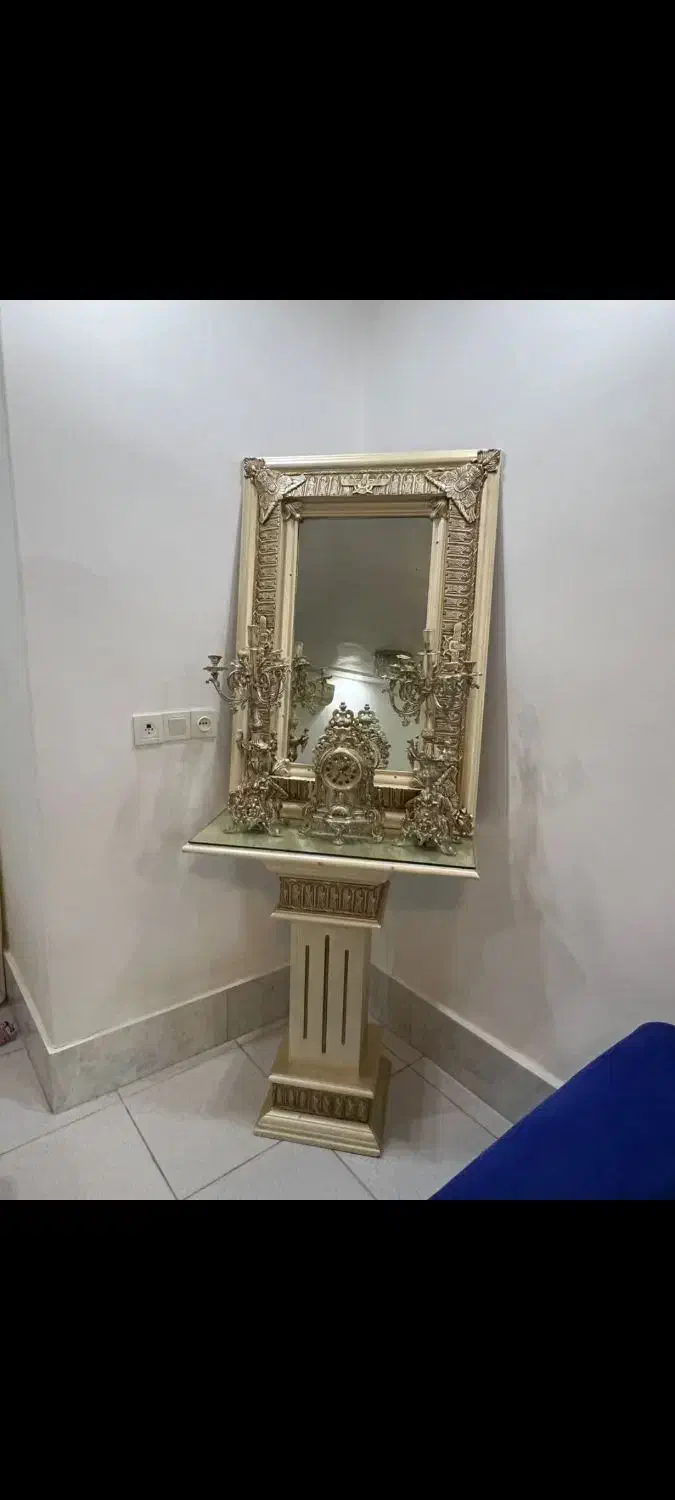 ایته و کنسول طلایی|آینه|کردکوی, |دیوار