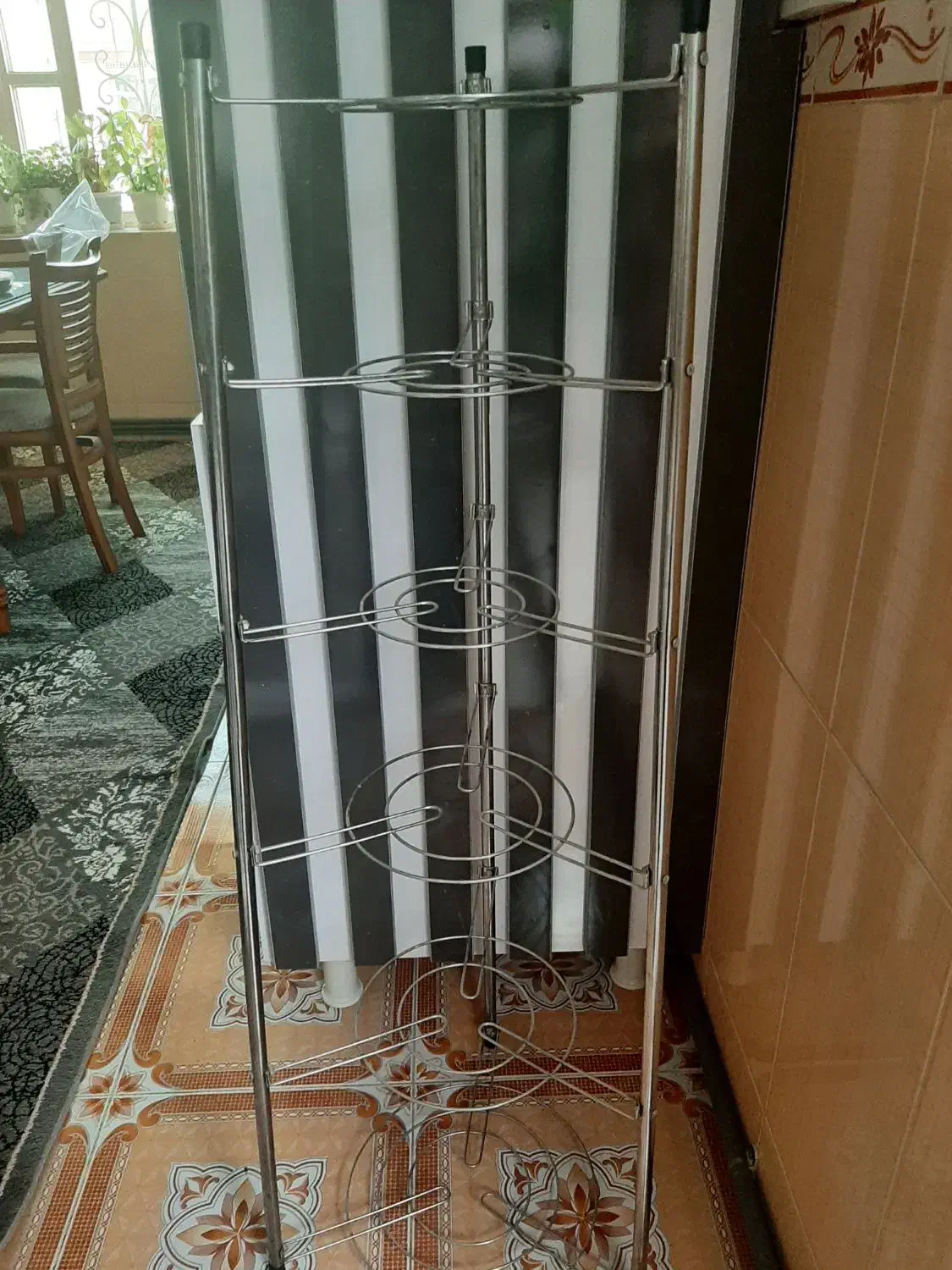 استند قابلمه درحد نو|آبچکان و نظمدهنده ظروف|اسلامآباد غرب, |دیوار