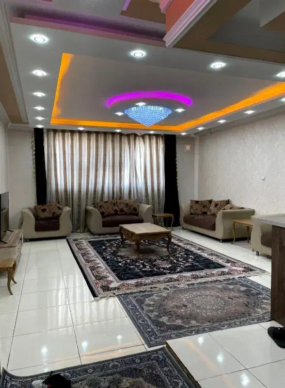 مبله روزانه تایمی شهرک سراج پاییز بلوار پاسارگاد|اجارهٔ کوتاه‌مدت آپارتمان و سوئیت|شیراز, شهرک سراج‎|دیوار
