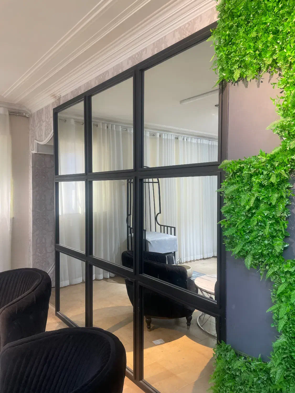 آیینه با قاب آهنی|آینه|گالیکش, |دیوار