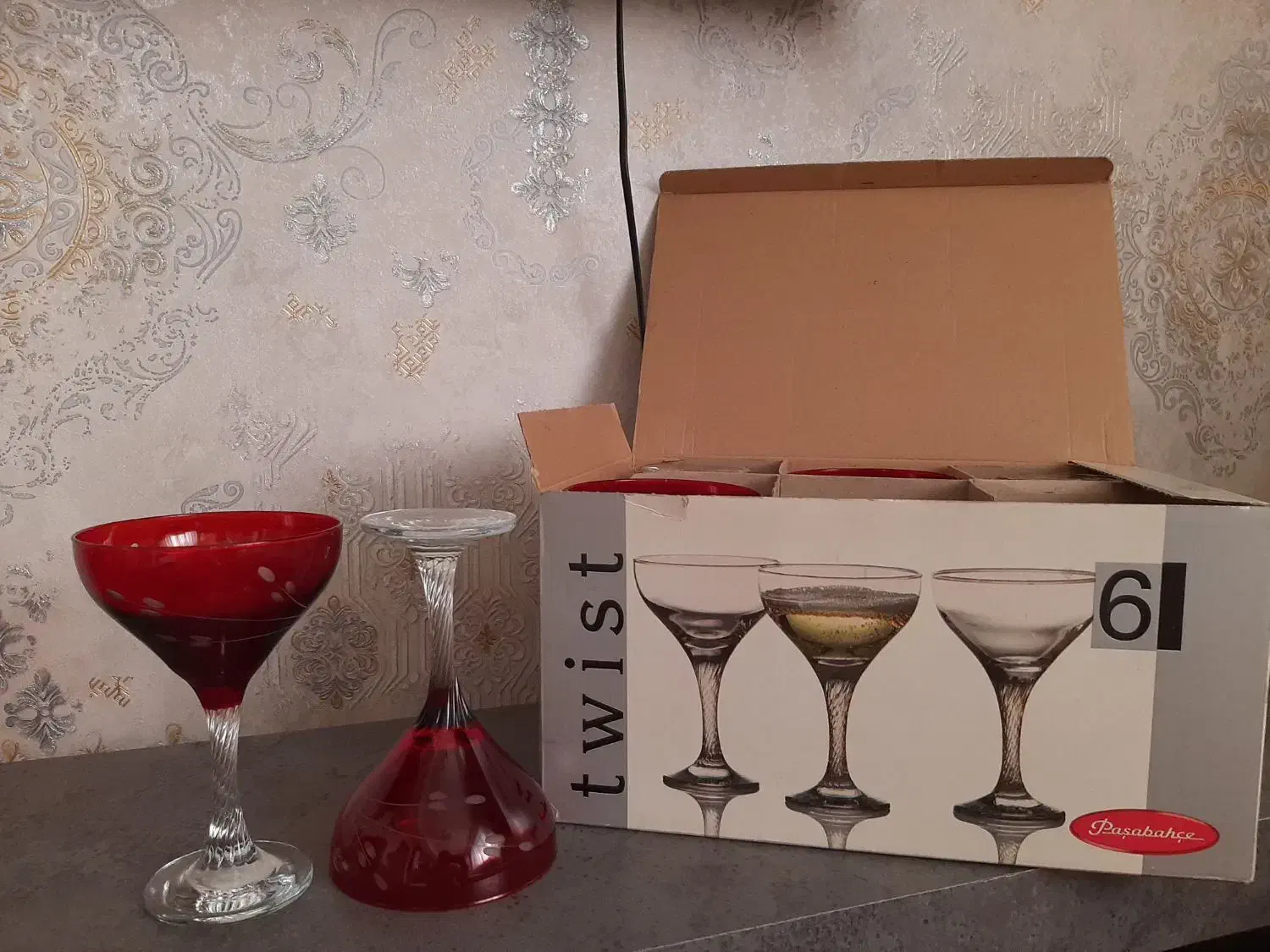 گیلاس خوری|ظروف سرو و پذیرایی|تبریز, |دیوار