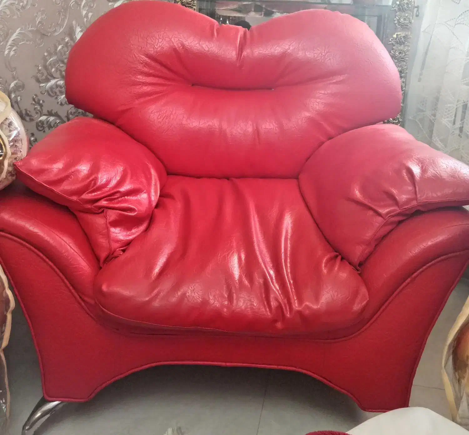 مبل چرم سه تیکه|مبلمان خانگی و میز عسلی|هشتگرد, مدرس|دیوار