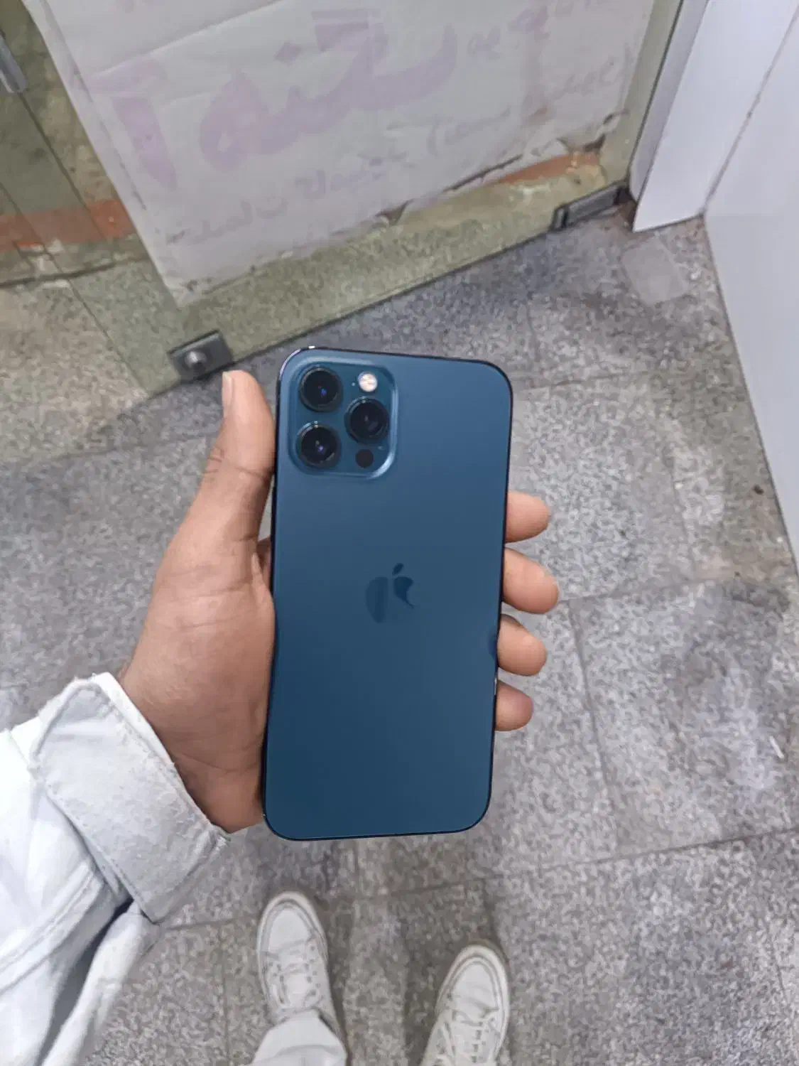 12 promax|موبایل|مشهد, هفت تیر (حافظ)|دیوار