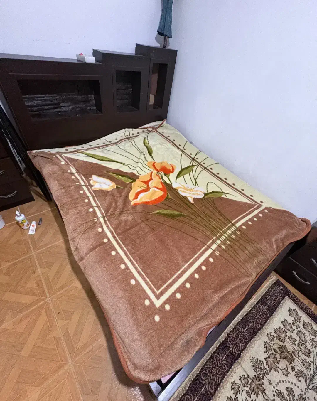 تخت خواب دونفر|تخت و سرویس خواب|داراب, |دیوار