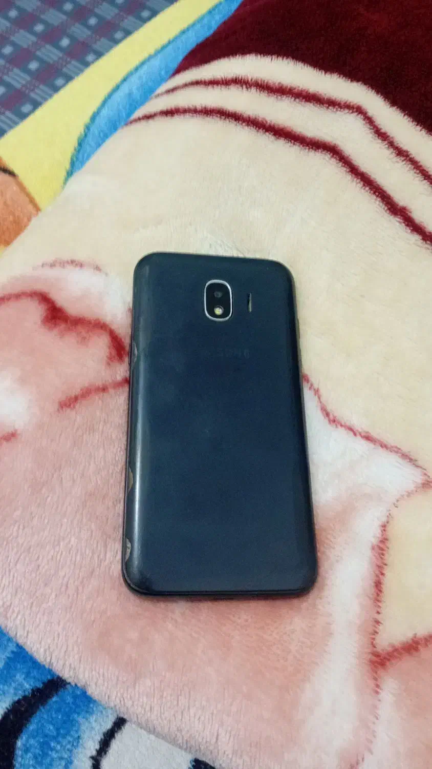 گوشی سالم ال سی دی شکسته کارتون هم داره|موبایل|تربت جام, والفجر|دیوار