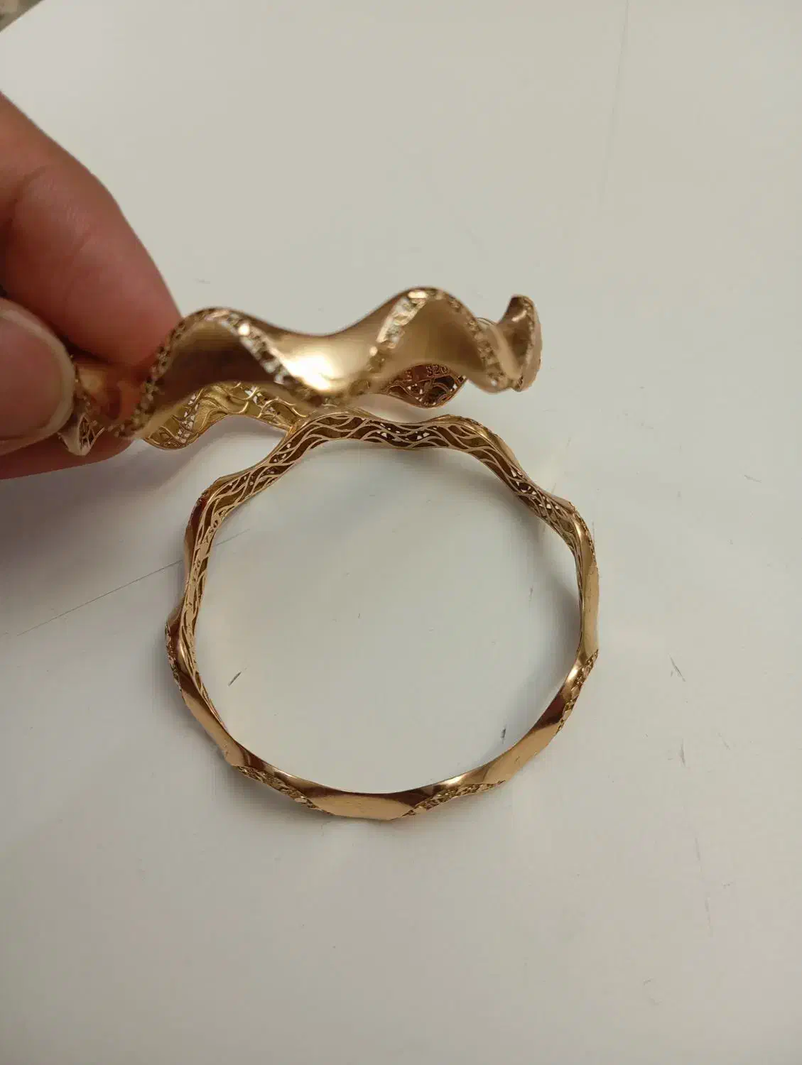 سه لنگه النگو به قیمت تابلو|جواهرات|اصفهان, شیخ اشراق|دیوار