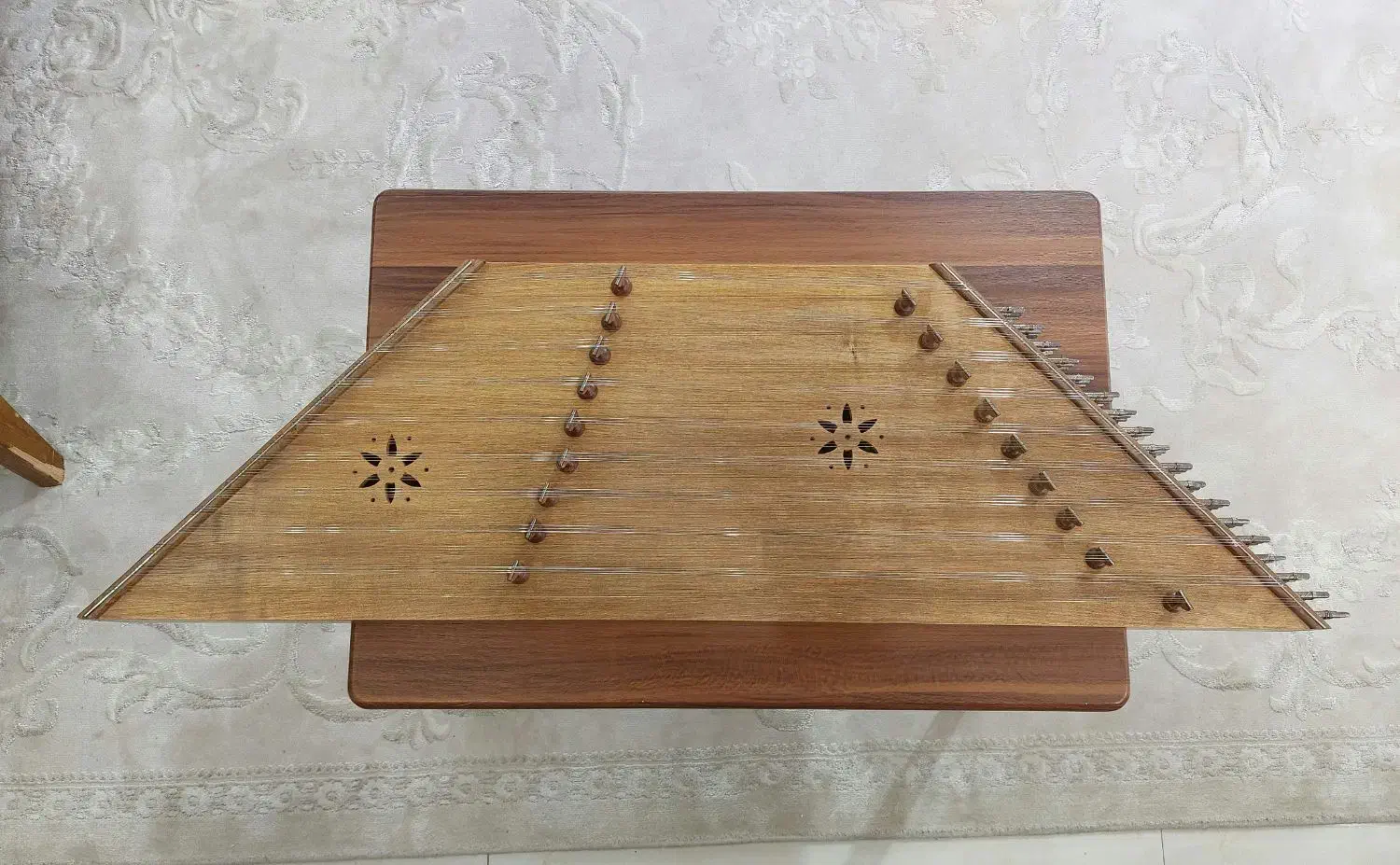 سنتور|سازهای سنتی|فولادشهر, A1|دیوار