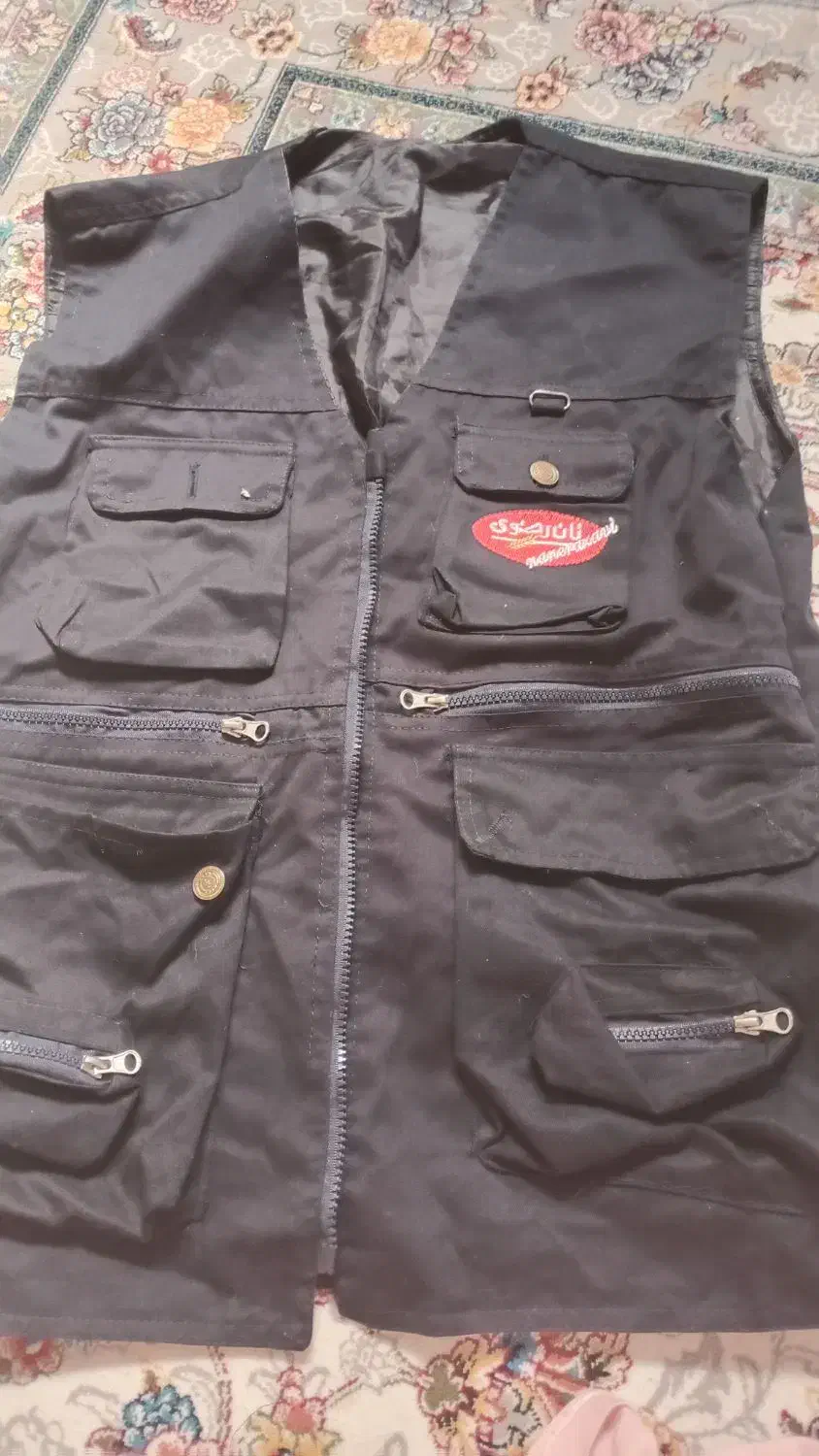 جلیقه|لباس|بیرجند, |دیوار