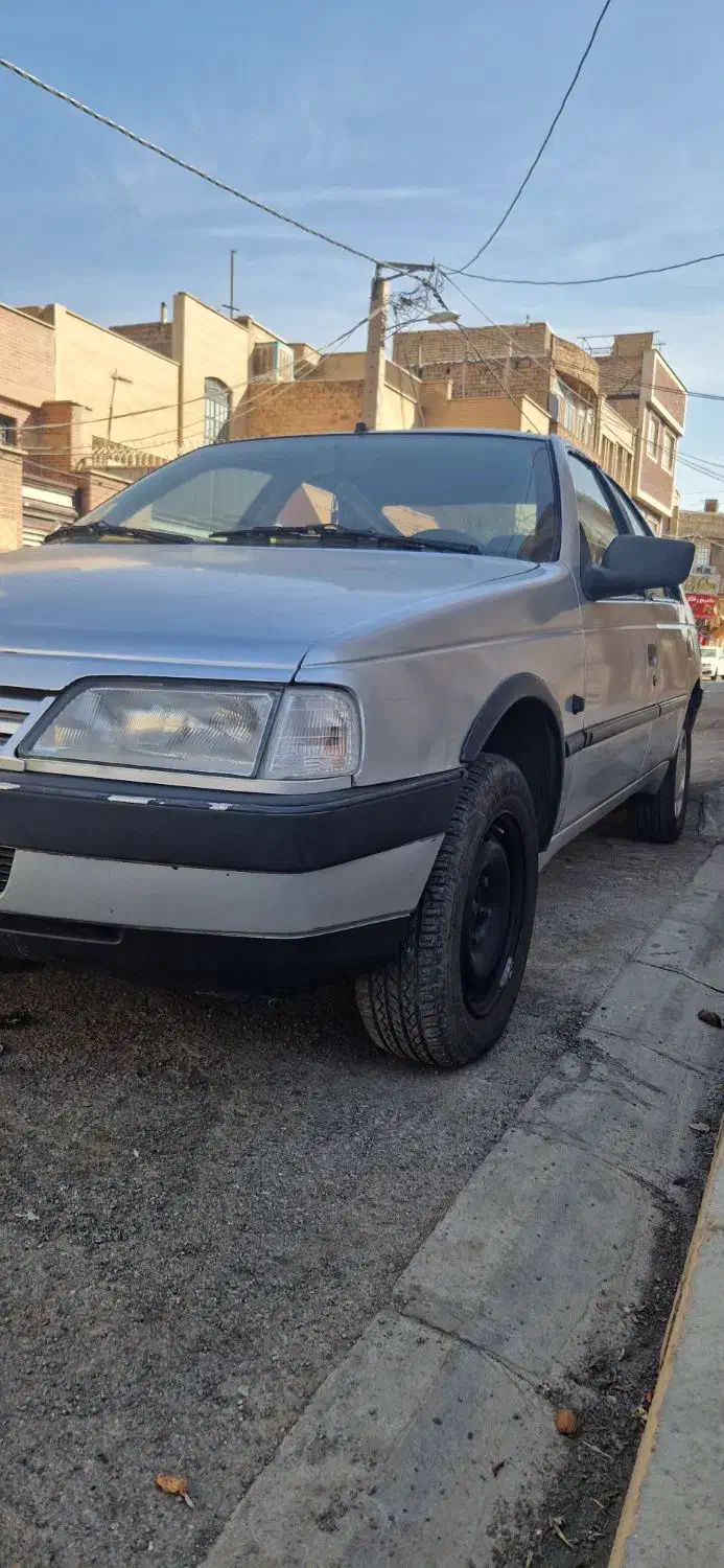 پژو ۴۰۵|خودرو سواری و وانت|قم, شهرک مهدیه (مدرس)|دیوار