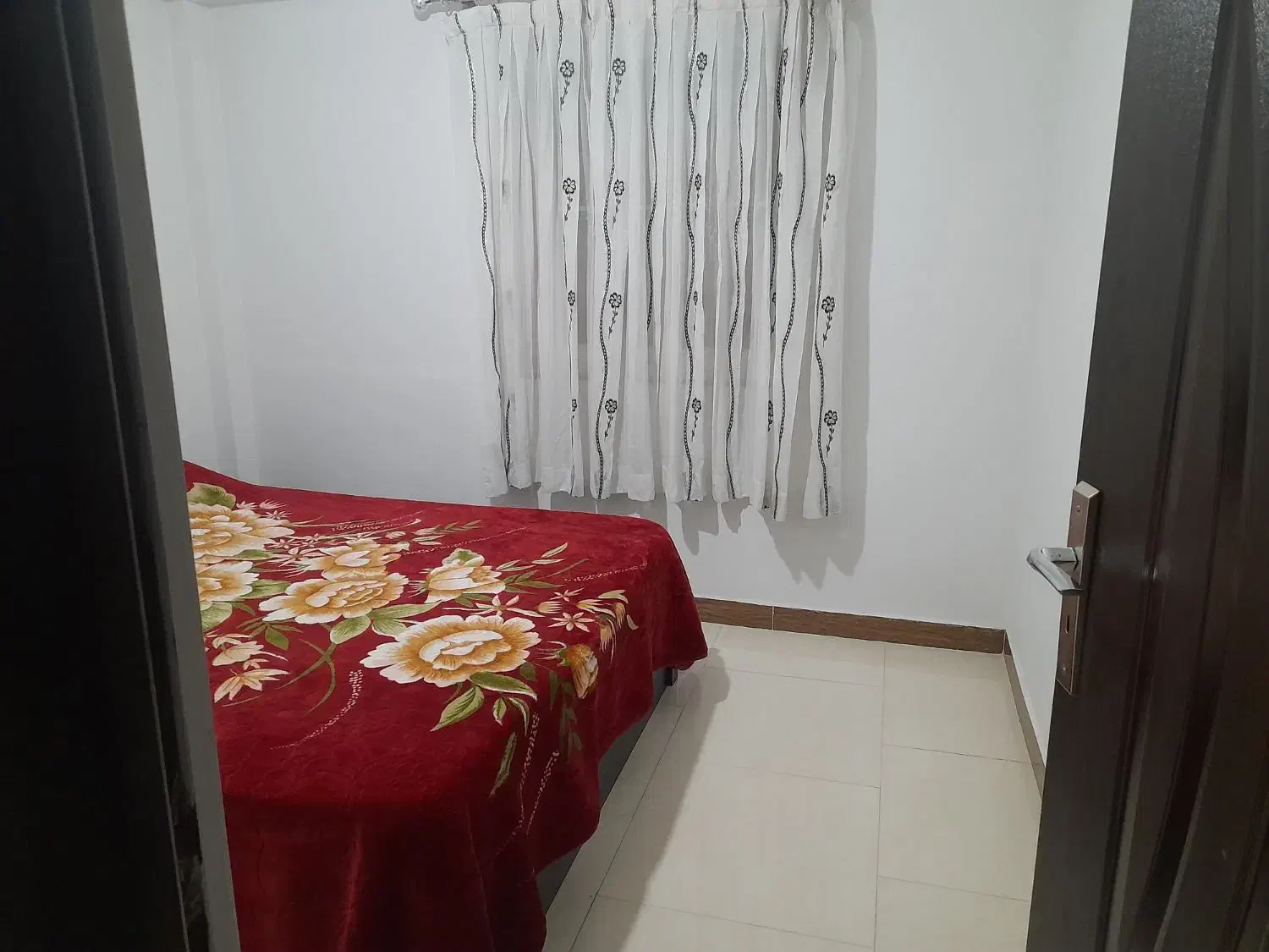 اجاره ویلا دوخوابه دربست روزانه|اجارهٔ کوتاهمدت آپارتمان و سوئیت|خشکبیجار, |دیوار