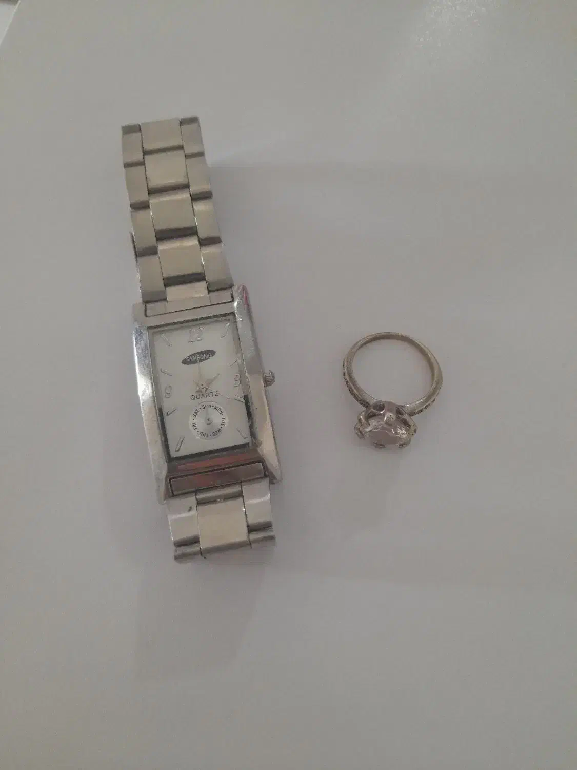 ساعت|ساعت|ایلام, |دیوار