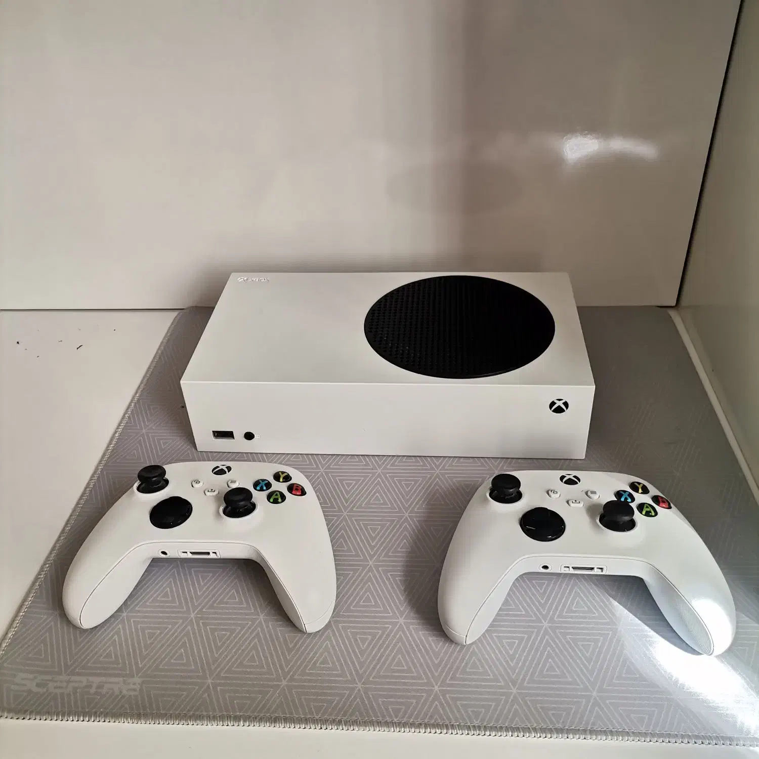 xbox series s|کنسول، بازی ویدئویی و آنلاین|تهران, آذری|دیوار