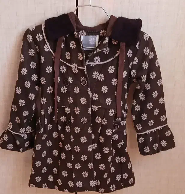 لباس|لباس|گلپایگان, |دیوار