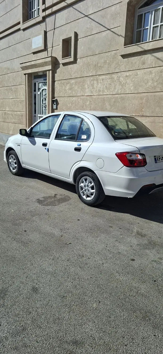 ساینا1404S  صفر|خودرو سواری و وانت|شیراز, شهرک نیروی انتظامی|دیوار