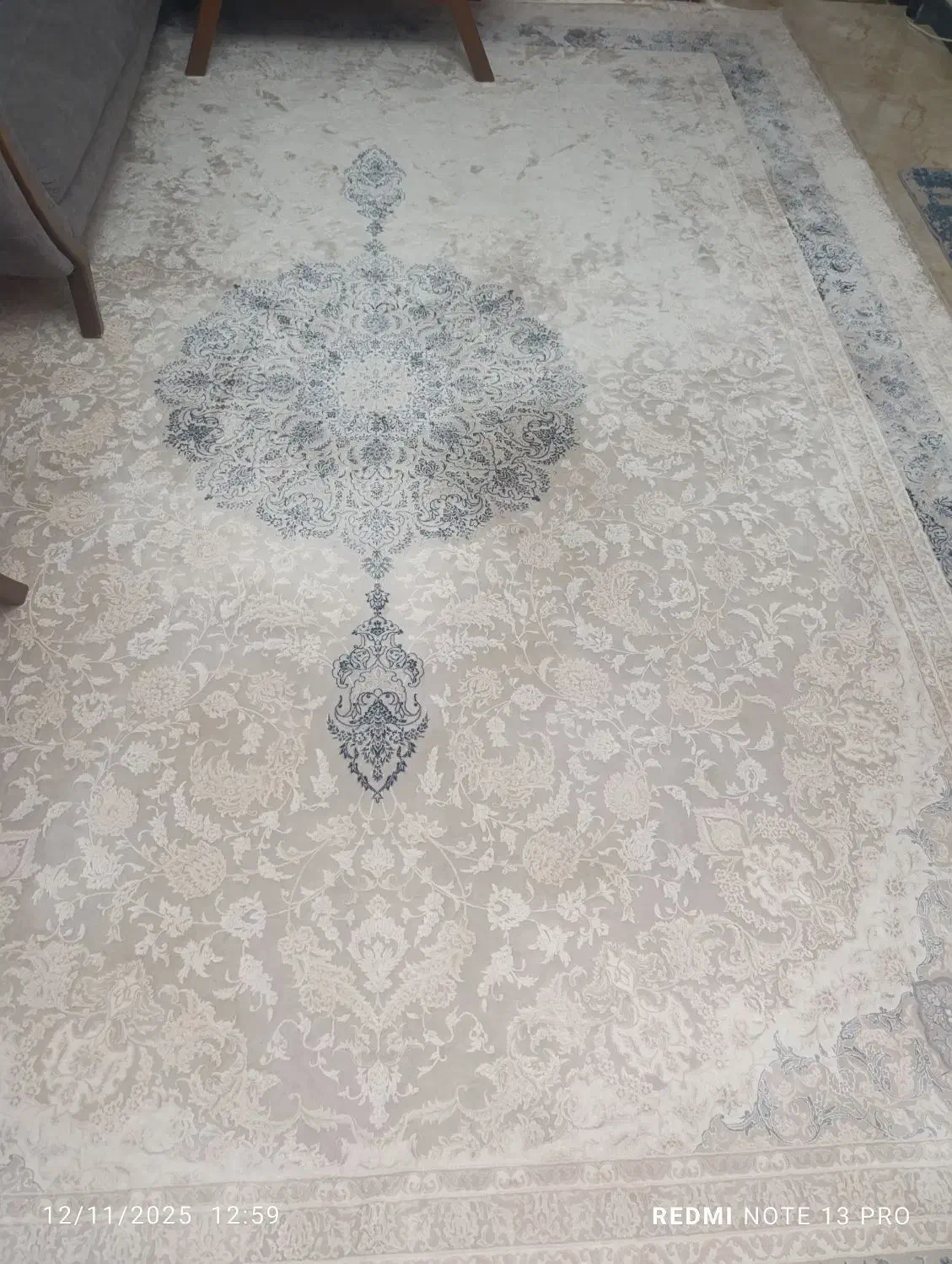 فرش ۱۲ متری نونو|فرش|لاهیجان, بازکیاگوراب|دیوار