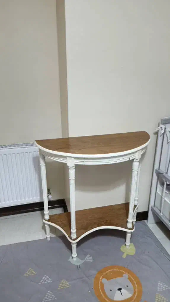 کنسول|بوفه، ویترین، کنسول|شاهین‌شهر, خانه کارگر|دیوار