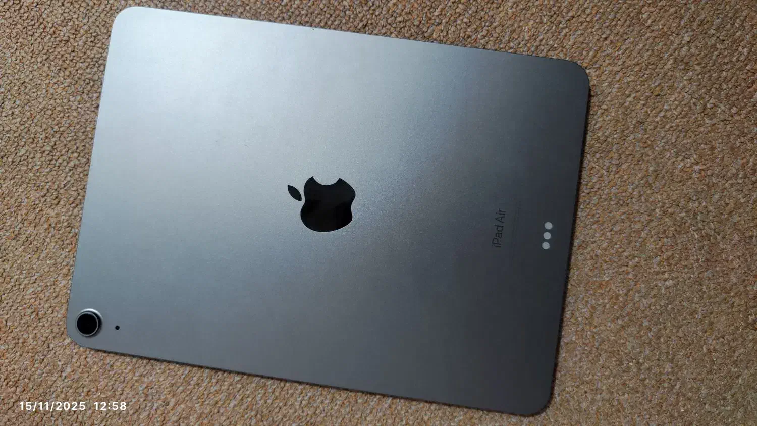 ایپد ایر|تبلت|دوگنبدان, |دیوار