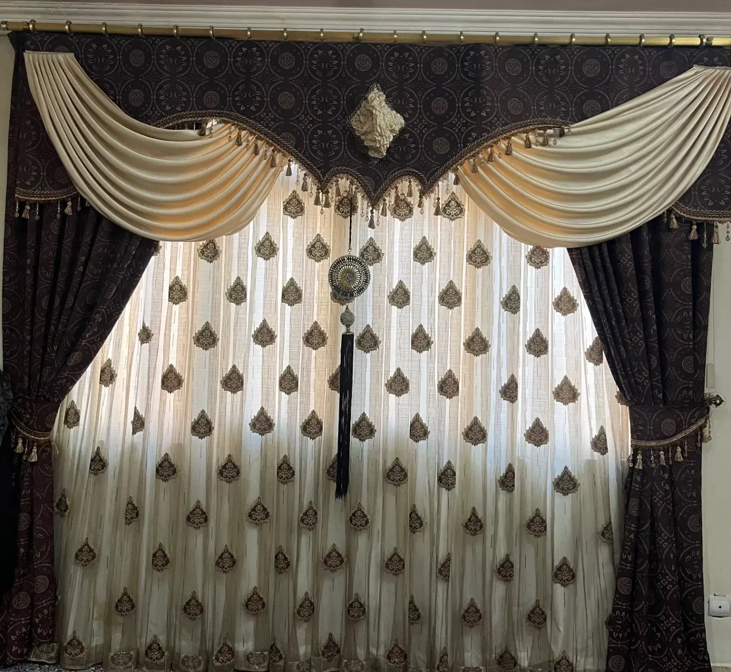 پرده|پرده، رانر، رومیزی|بروجرد, |دیوار