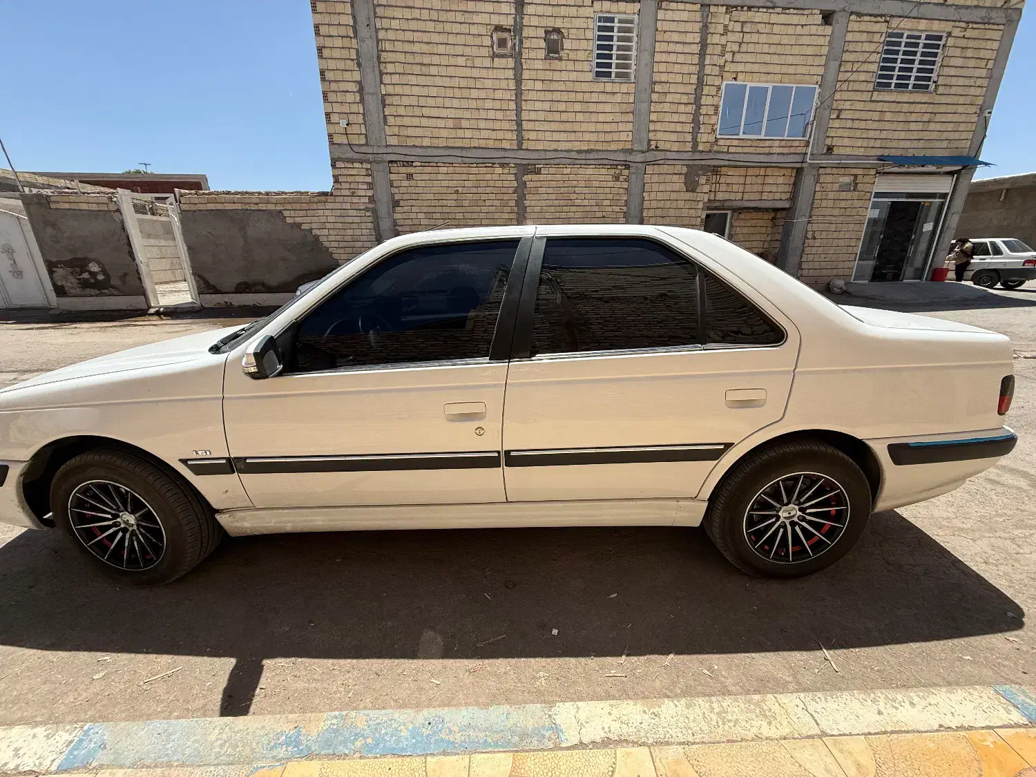 پارس تیوفایو ۴۰۱|خودرو سواری و وانت|سیرجان, |دیوار