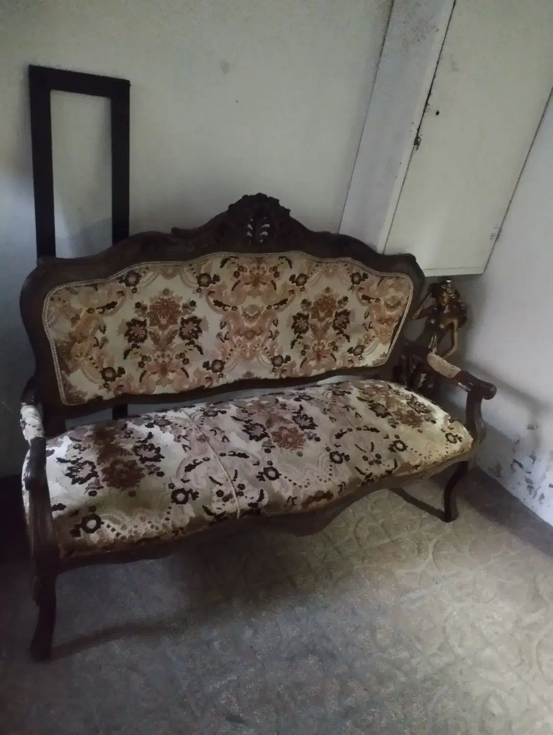 مبل آنتیک|مبلمان خانگی و میز عسلی|تبریز, |دیوار