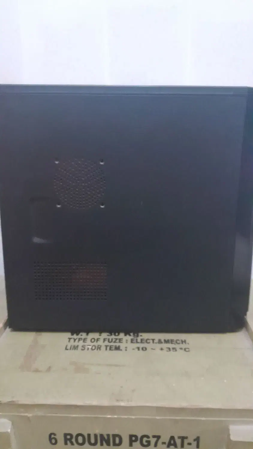 قاب کیس مشکی|قطعات و لوازم جانبی رایانه|زاهدان, |دیوار