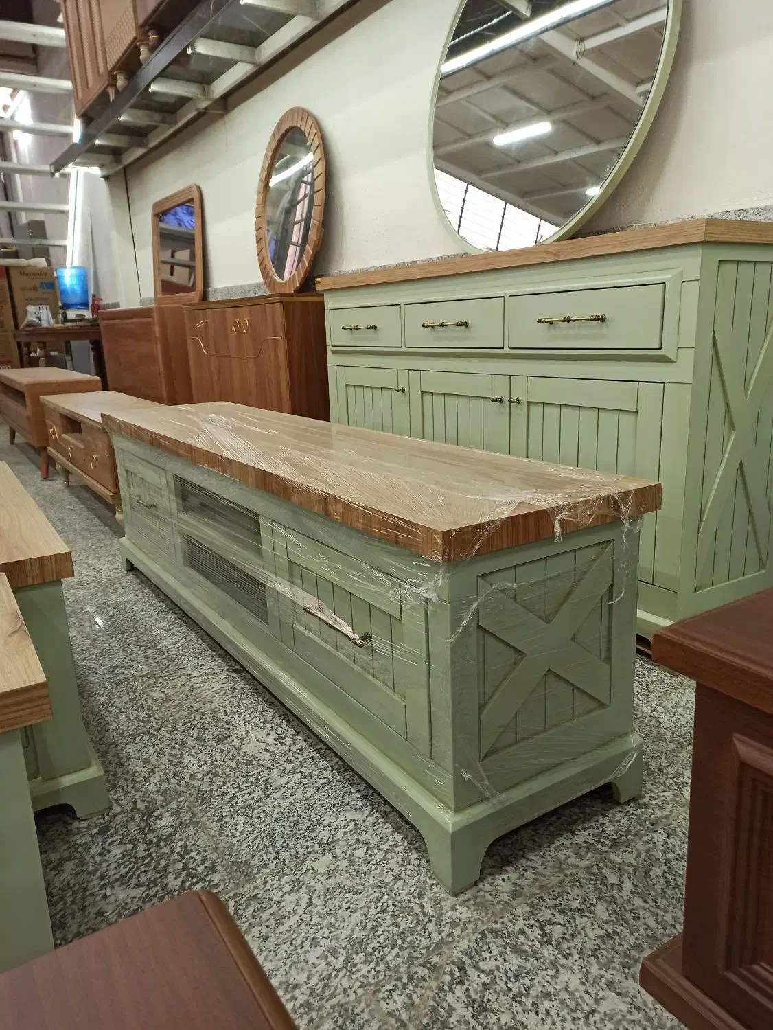 میز تلویزیون ال ای دی مدل پینترسی|میز تلویزیون|خمینیشهر, |دیوار