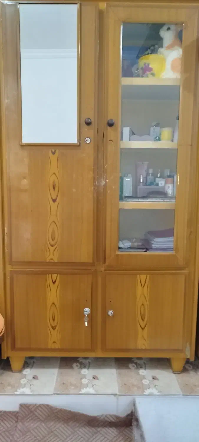 یک عدد دولاب در حد نو 5میلیون|جاکفشی، کمد، دراور|دهدشت, |دیوار