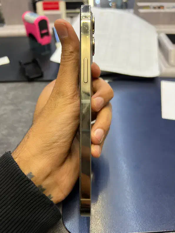 12pro max|موبایل|رباط‌کریم, رباط‌کریم|دیوار