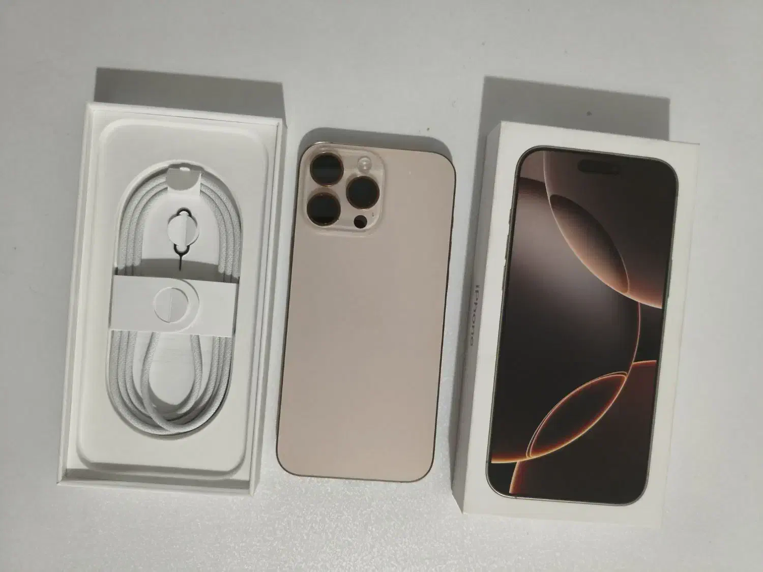 گوشی آیفون ۱۶ پرومکس رجیستر Iphone 16 pro max|موبایل|رشت, سعدی (تختی)|دیوار