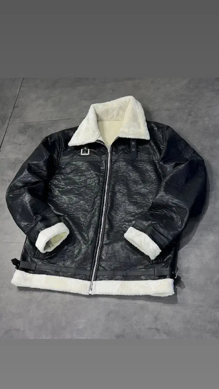 چرم بوفالو|لباس|مشهد, شهید قربانی|دیوار