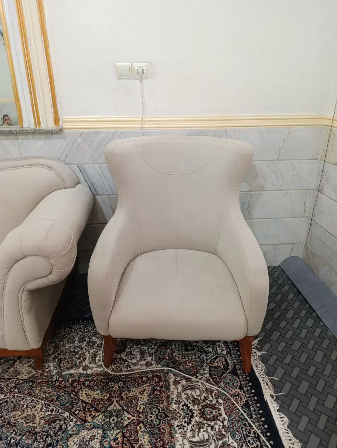 مبل 5نفره تمیزوشیک|مبلمان خانگی و میز عسلی|قم, باغ شریفی|دیوار