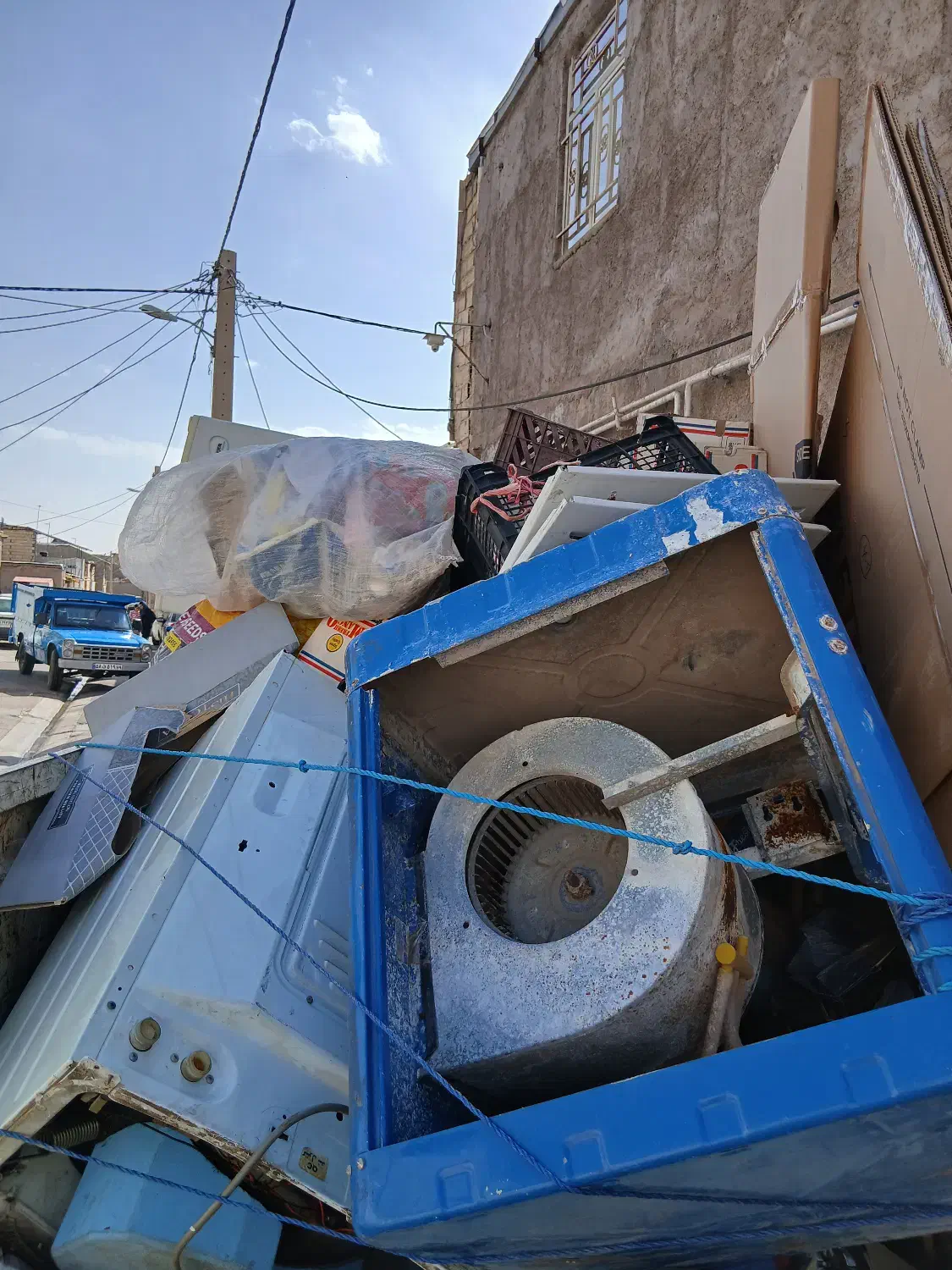 خرید ضایعات منزل با قیمت مناسب|خدمات پیشه و مهارت|قزوین, |دیوار