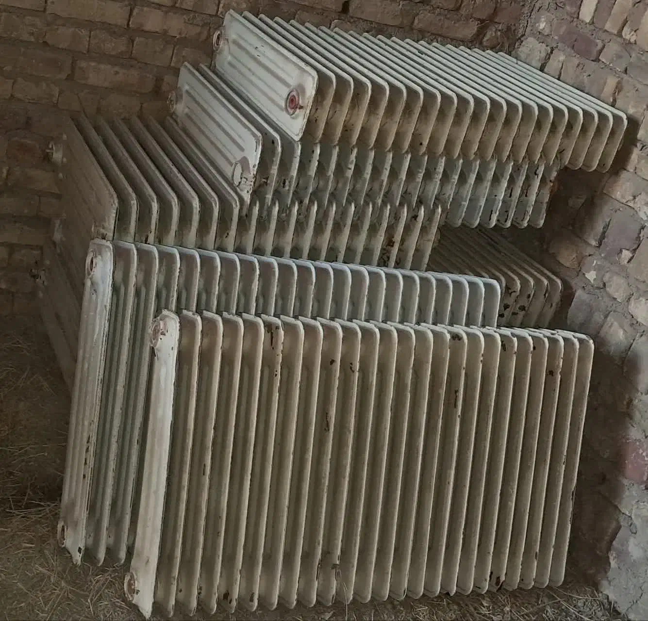 رادیاتور|آبگرمکن، پکیج، شوفاژ|اشکذر, |دیوار