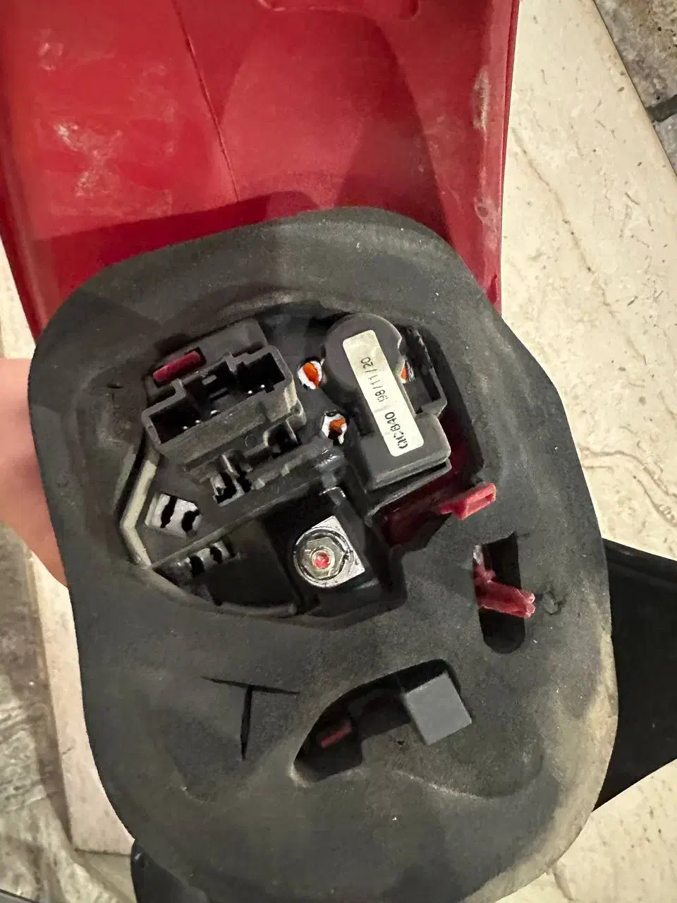 چراغ عقب ۲۰۶|قطعات یدکی و لوازم جانبی|کرج, آق تپه|دیوار