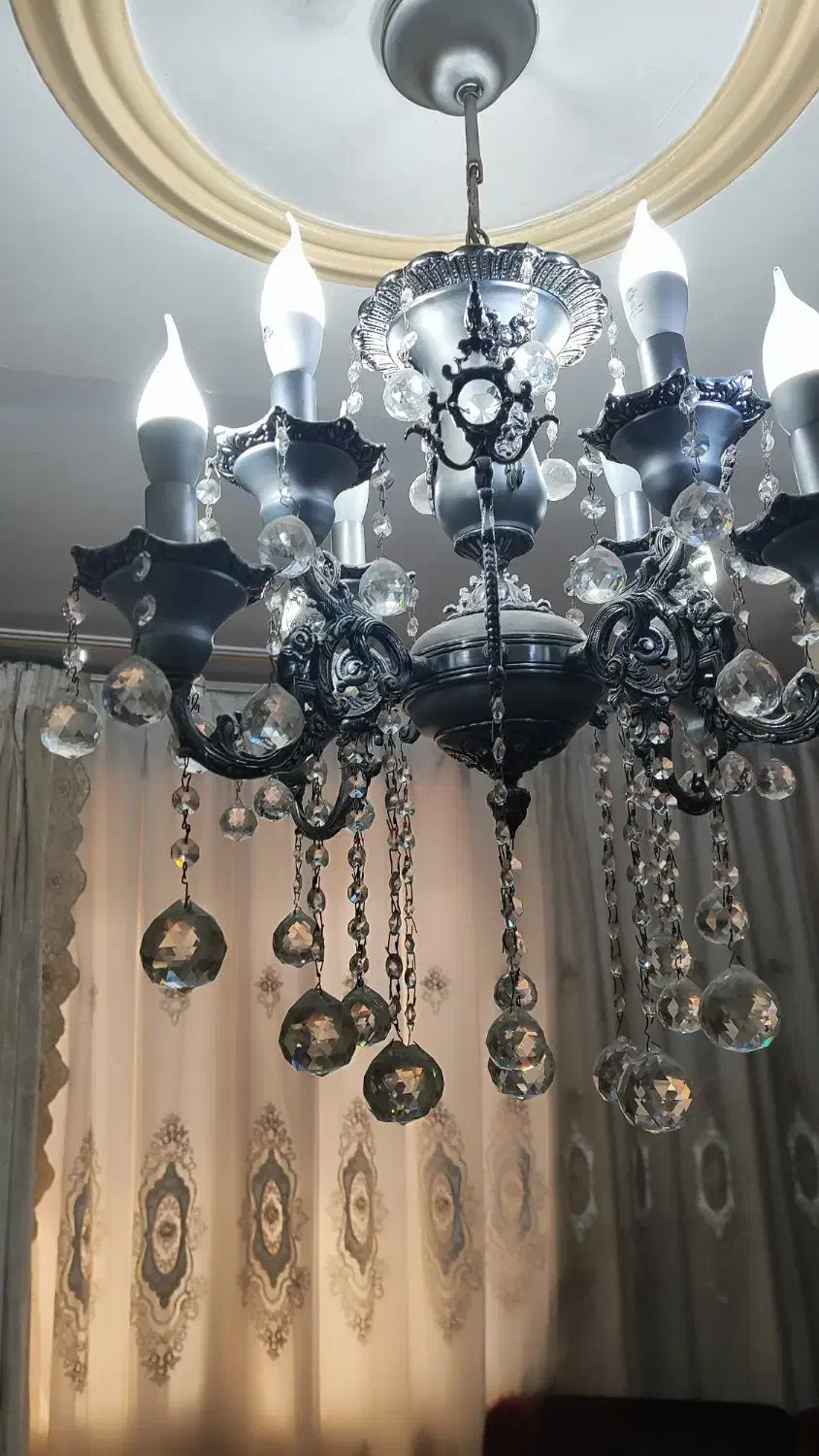 لوستر 4شاخه|لوستر و چراغ آویز|تهران, نعمت‌آباد|دیوار